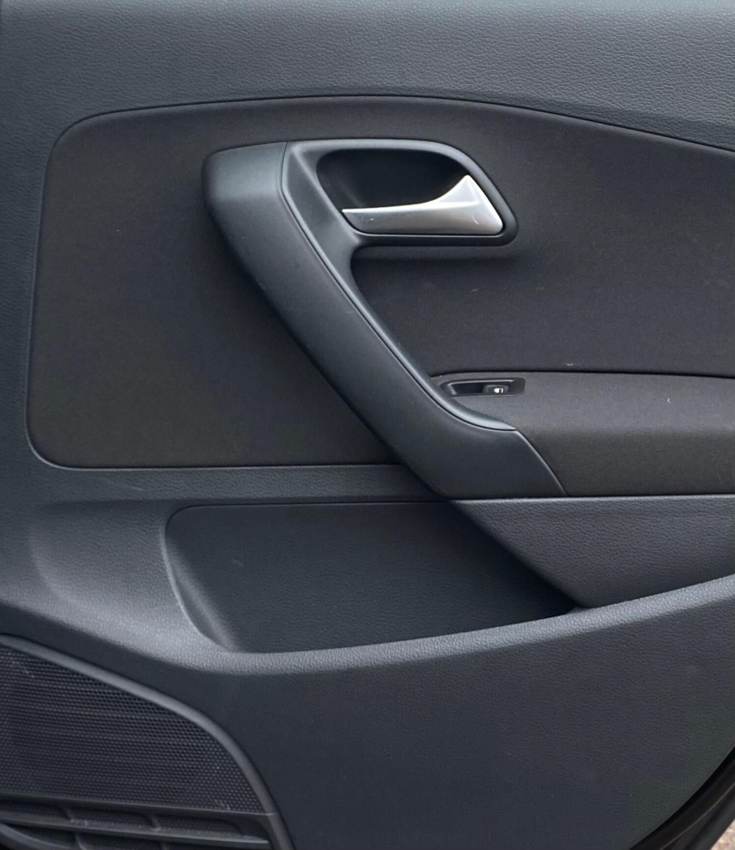 Used Volkswagen Polo 2016 for sale - 76657710: Photo 43