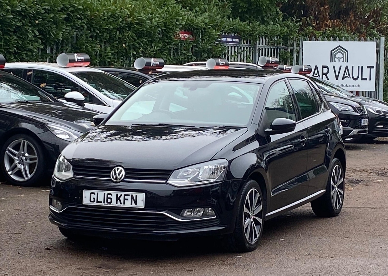 Used Volkswagen Polo 2016 for sale - 76657710: Photo 8