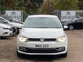 Used Volkswagen Polo 2015 for sale - 76446624: Photo