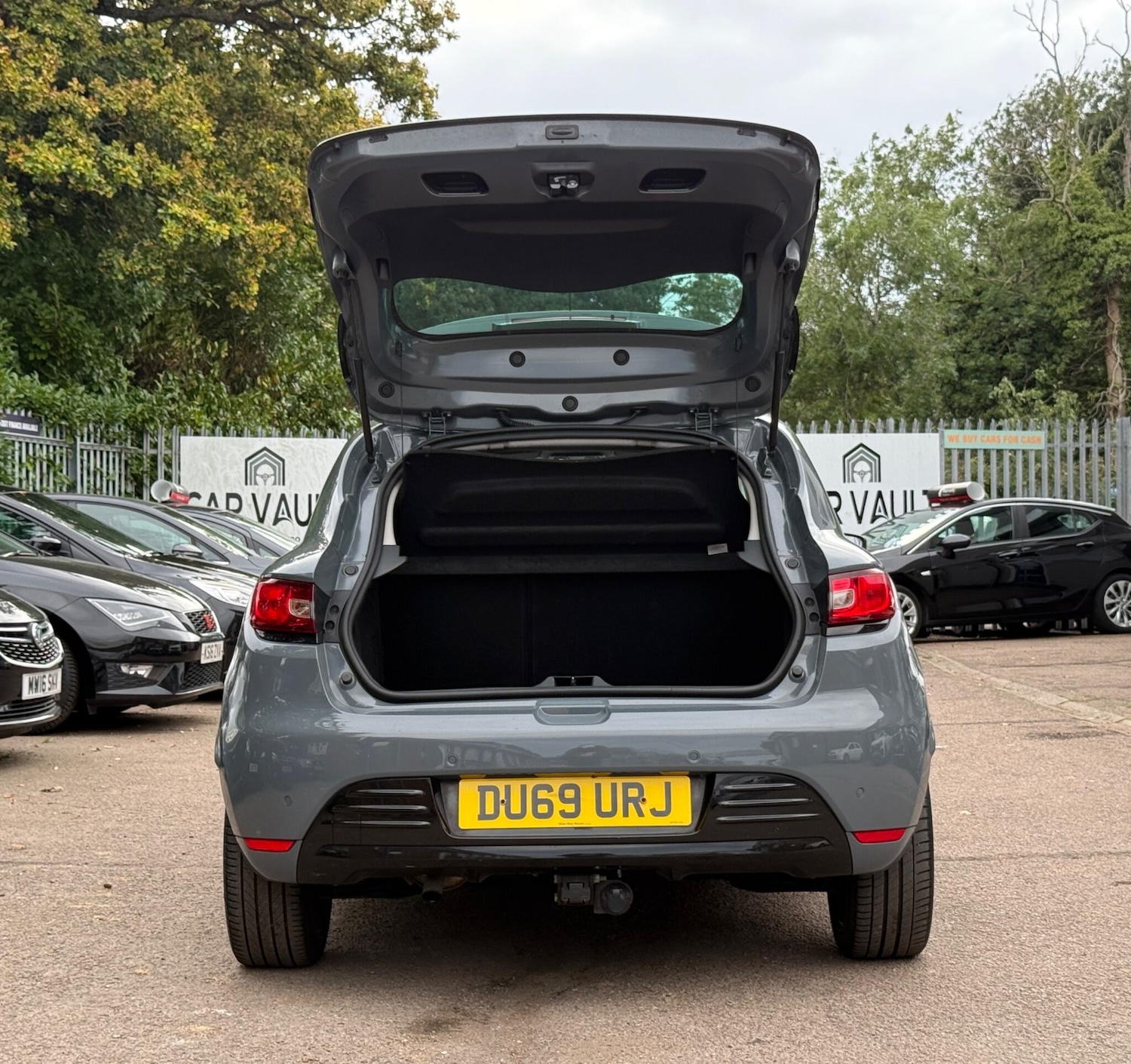 Used Renault Clio 2019 for sale - 76370116: Photo 15