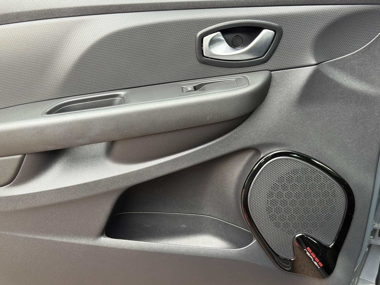 Used Renault Clio 2019 for sale - 76370116: Photo 46