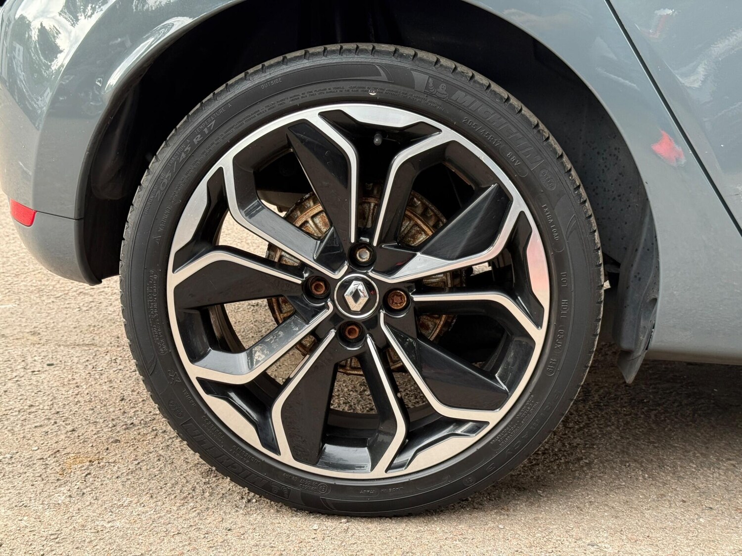 Used Renault Clio 2019 for sale - 76370116: Photo 75