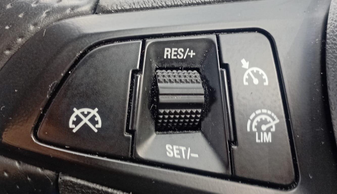 Used Vauxhall Corsa 2015 for sale - 76371487: Photo 18