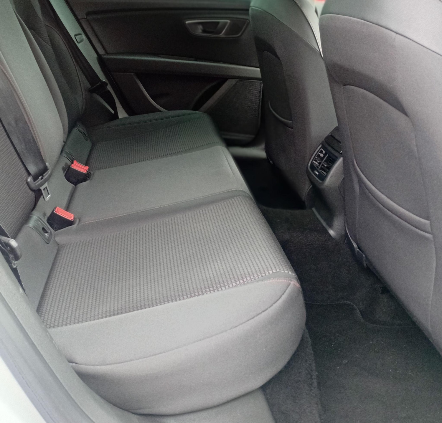 Used SEAT Leon 2017 for sale - 76370366: Photo 17