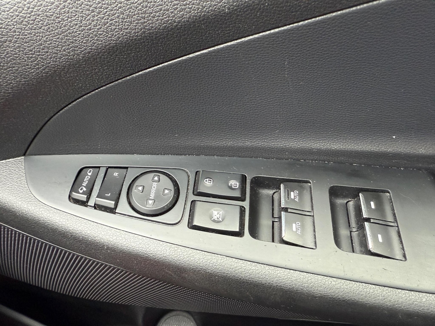 Used Hyundai TUCSON 2019 for sale - 76371560: Photo 62