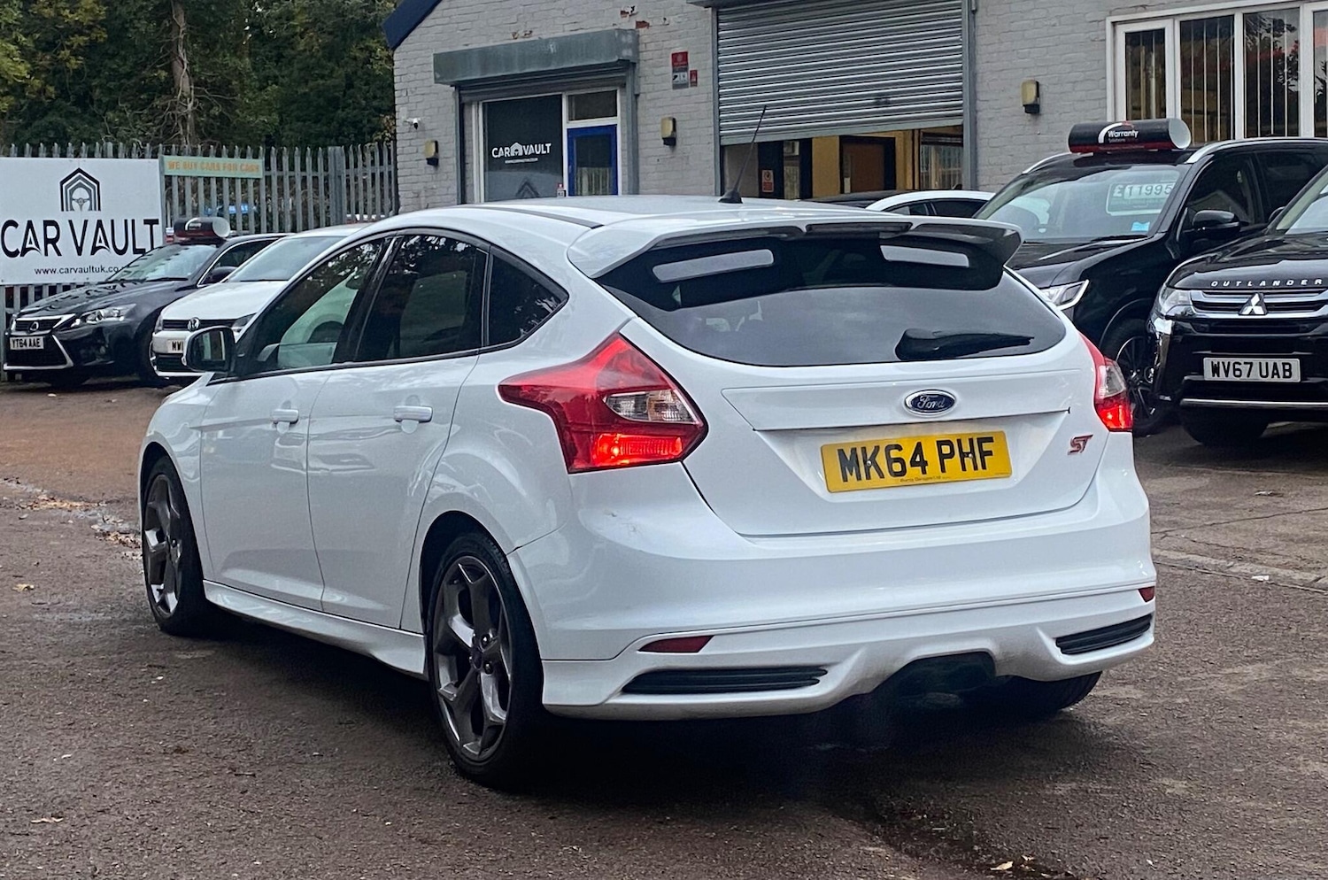 Used Ford Focus for sale - 76473187: Photo 8