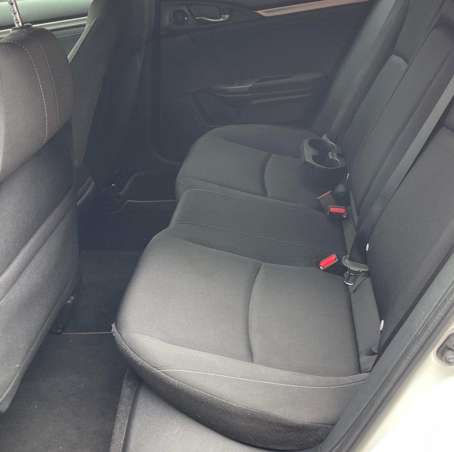 Used Honda Civic 2018 for sale - 76371761: Photo 17