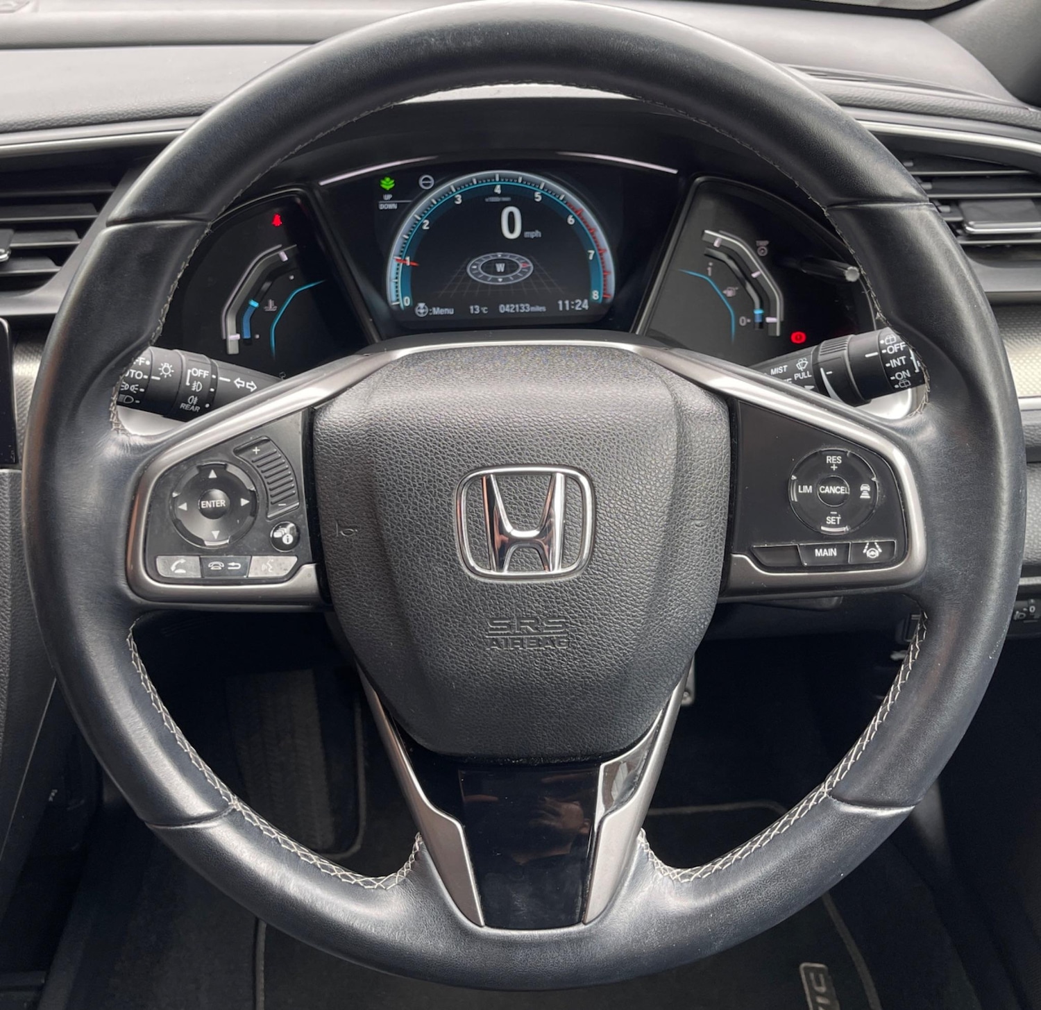 Used Honda Civic 2018 for sale - 76371761: Photo 50