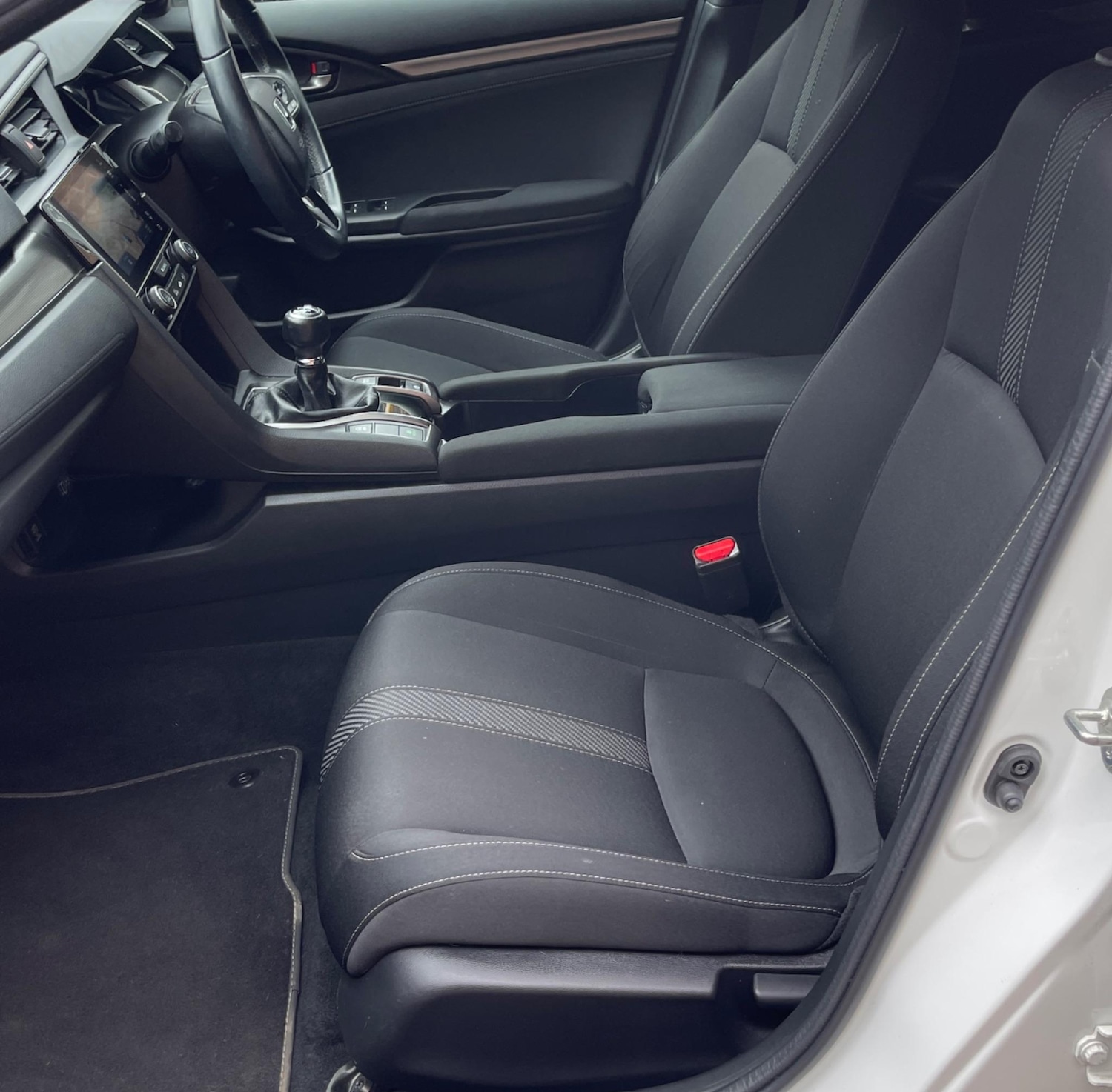 Used Honda Civic 2018 for sale - 76371761: Photo 51