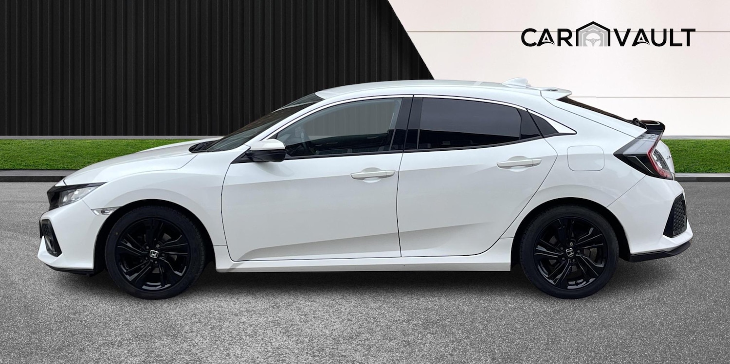 Used Honda Civic 2018 for sale - 76371761: Photo 6