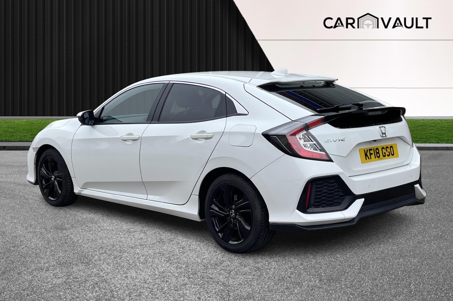 Used Honda Civic 2018 for sale - 76371761: Photo 8