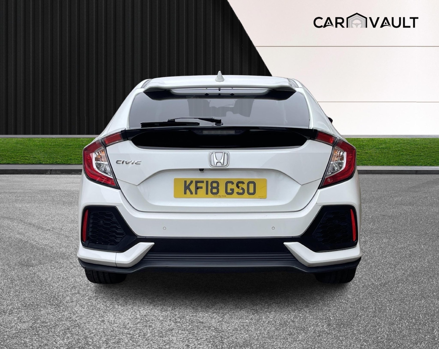Used Honda Civic 2018 for sale - 76371761: Photo 9