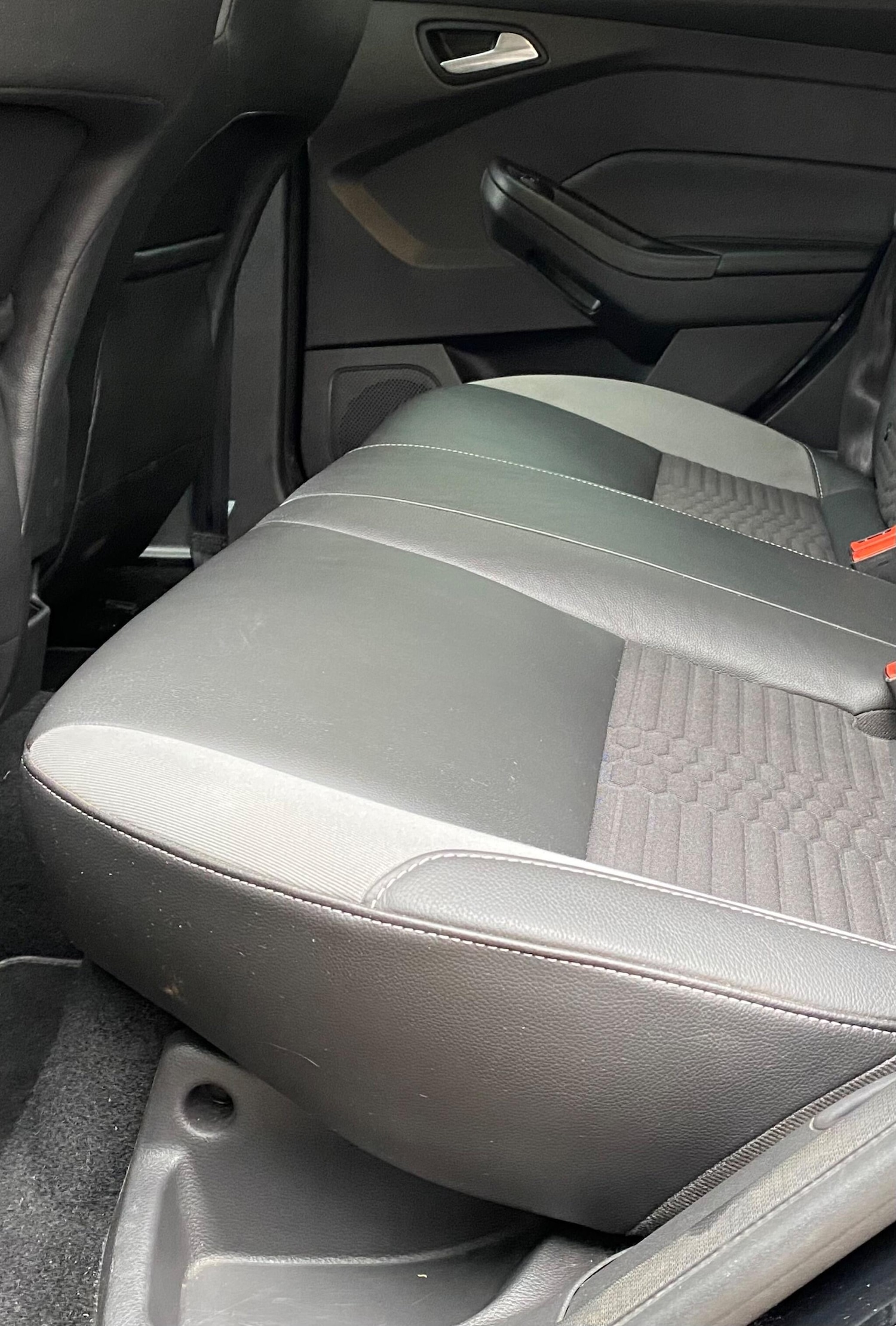 Used Ford Focus 2015 for sale - 76608436: Photo 15