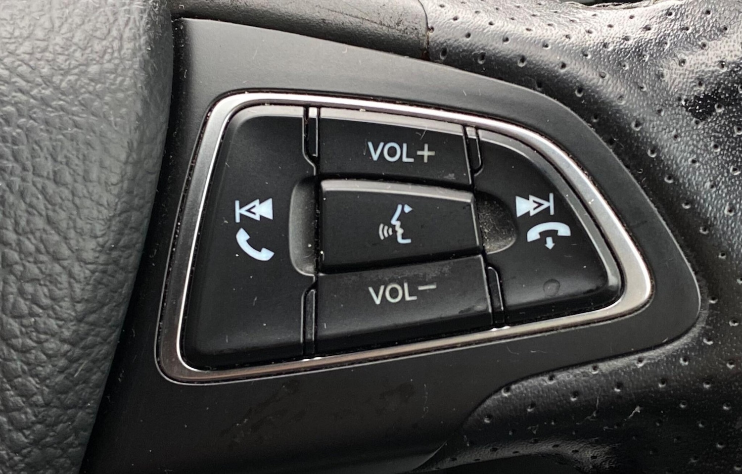 Used Ford Focus 2015 for sale - 76608436: Photo 43