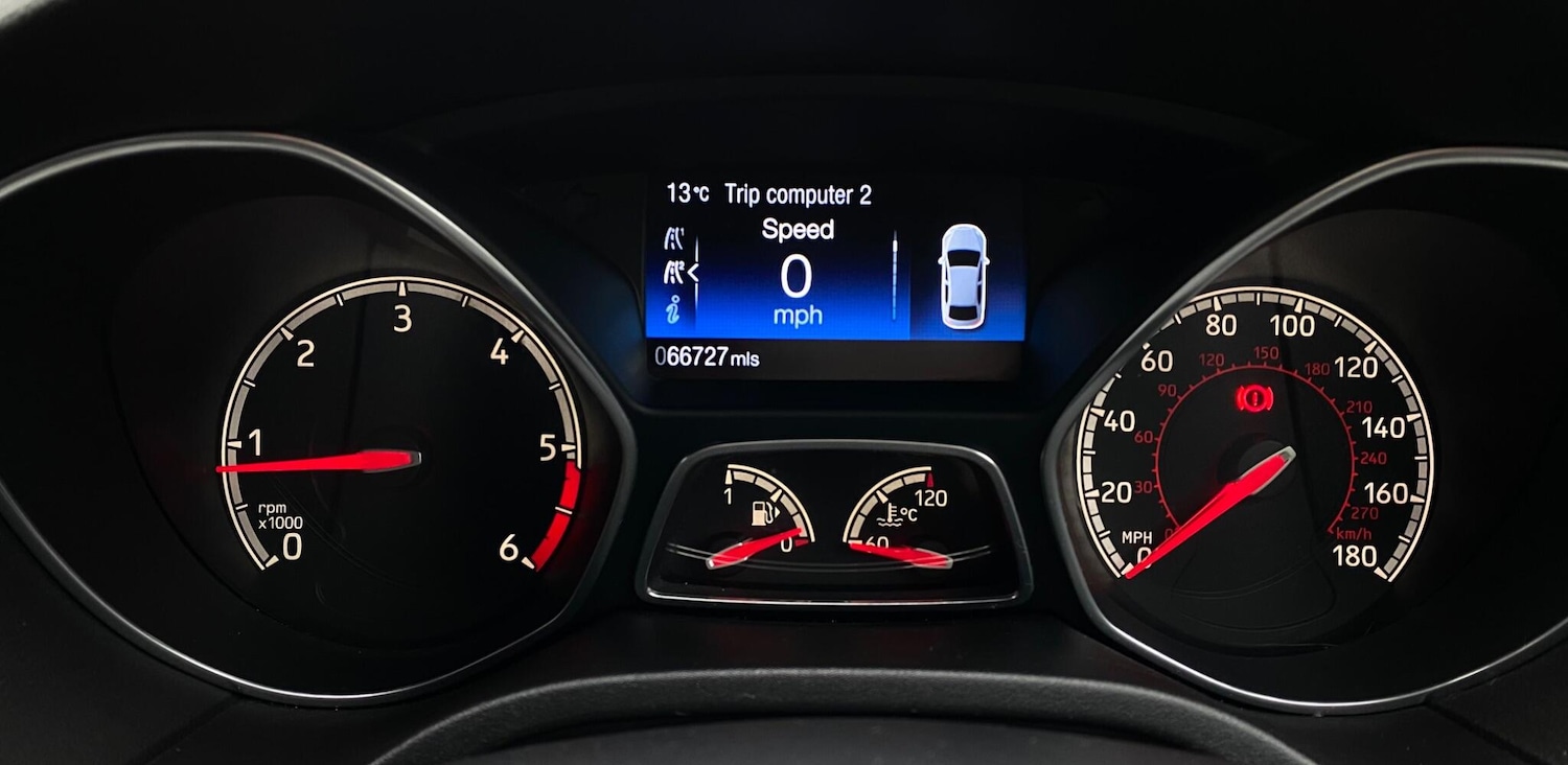 Used Ford Focus 2015 for sale - 76608436: Photo 48