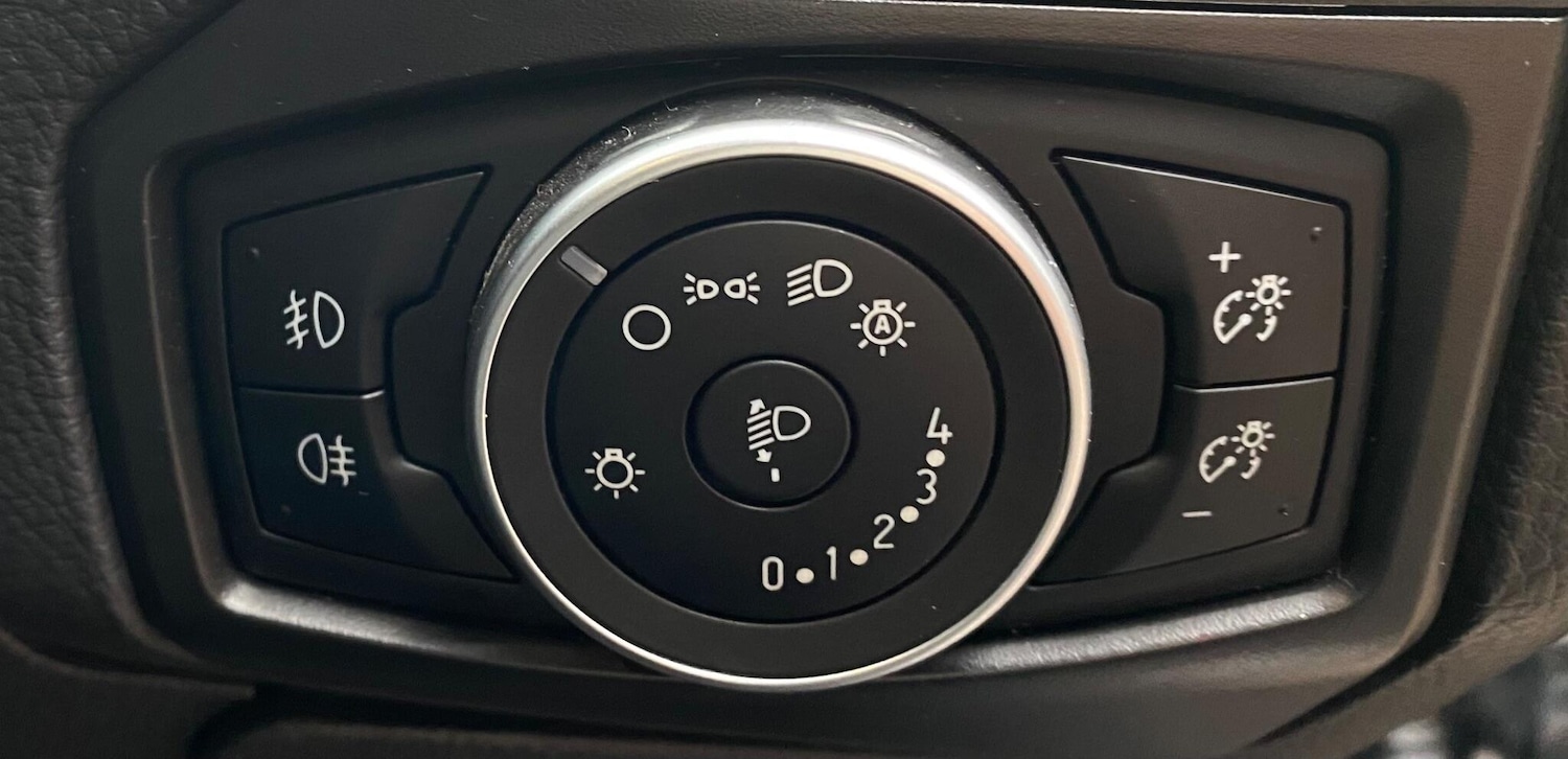 Used Ford Focus 2015 for sale - 76608436: Photo 49