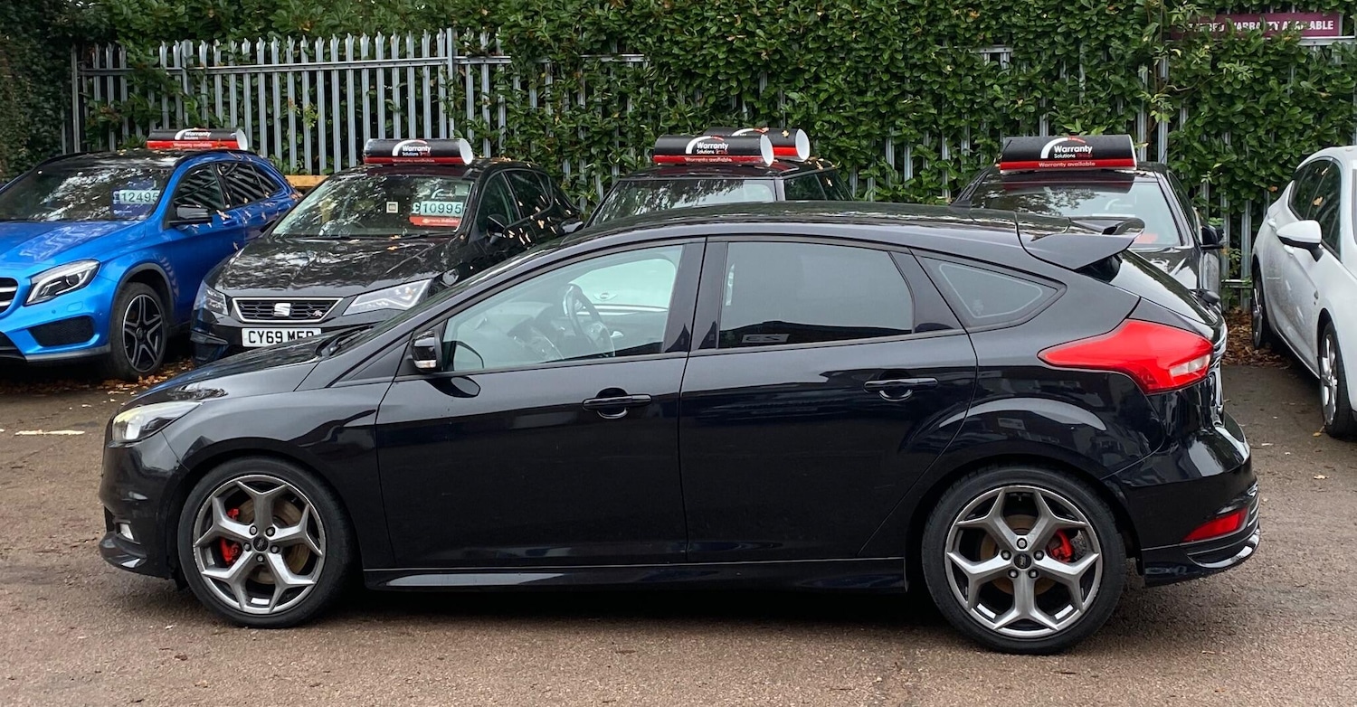 Used Ford Focus 2015 for sale - 76608436: Photo 5