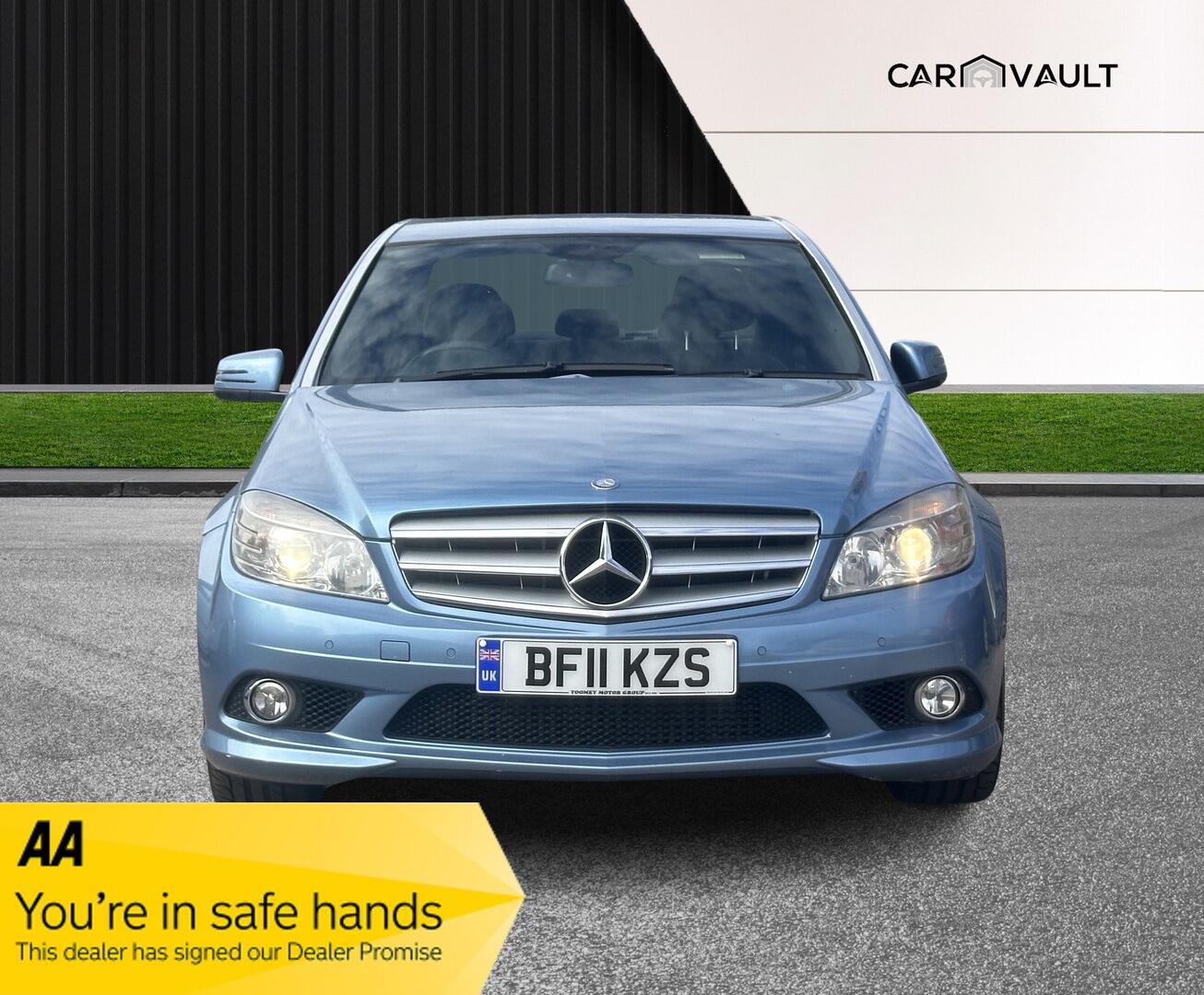 Used Mercedes-Benz C Class 2011 for sale - 76371299: Photo 4