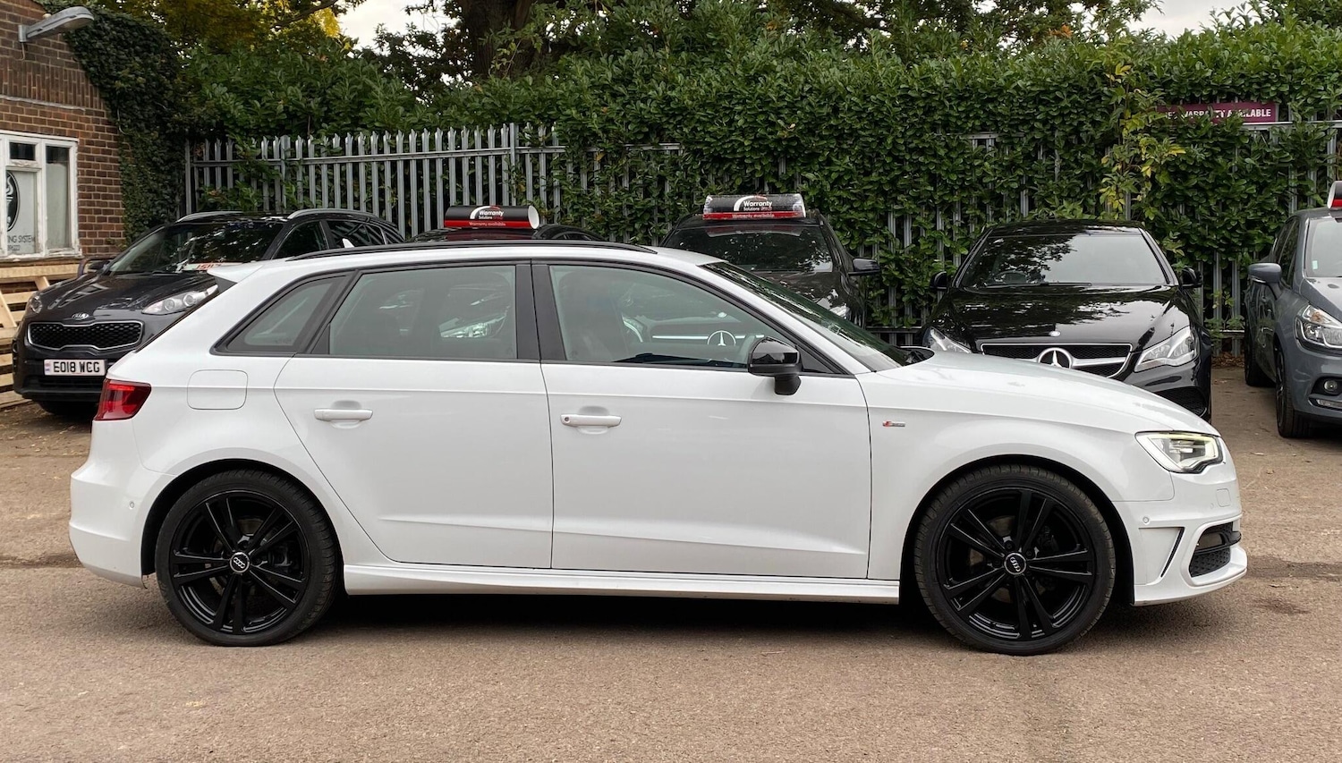 Used Audi A3 2014 for sale - 76371612: Photo 10