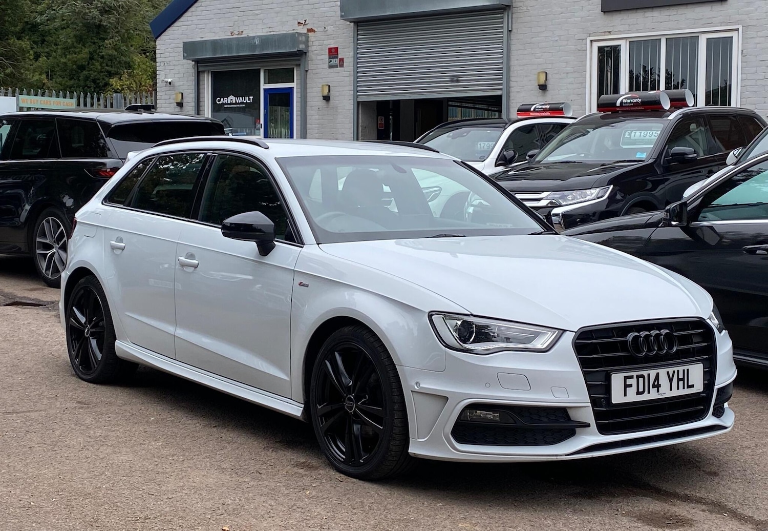 Used Audi A3 2014 for sale - 76371612: Photo 11