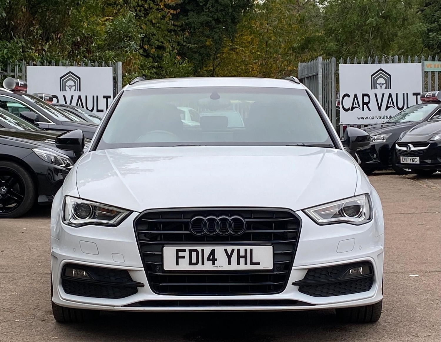 Used Audi A3 2014 for sale - 76371612: Photo 2