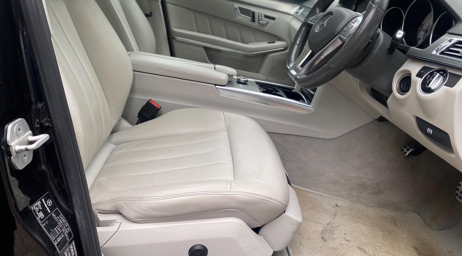 Used Mercedes-Benz E Class 2016 for sale - 76370875: Photo 14