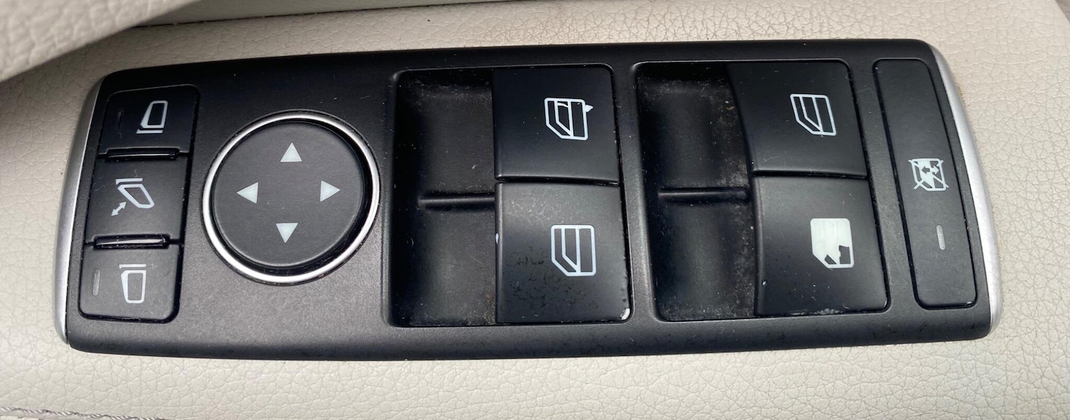 Used Mercedes-Benz E Class 2016 for sale - 76370875: Photo 27