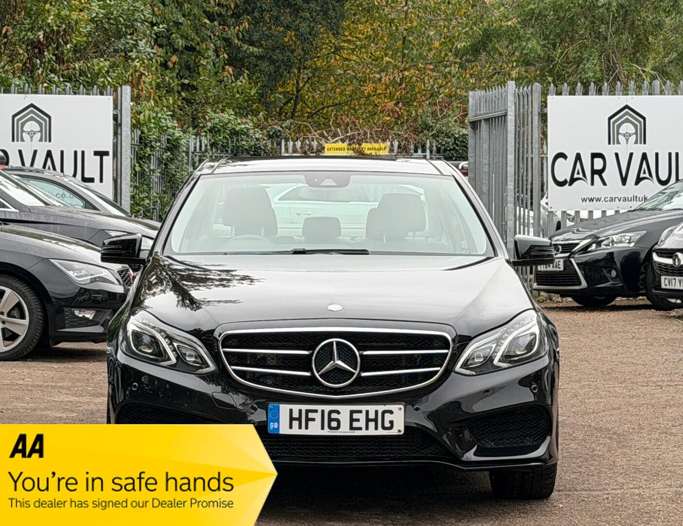 Used Mercedes-Benz E Class 2016 for sale - 76370875: Photo 4