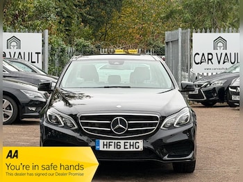 Used Mercedes-Benz E Class 2016 for sale - 76370875: Photo