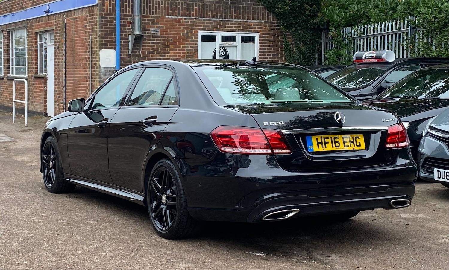 Used Mercedes-Benz E Class 2016 for sale - 76370875: Photo 8