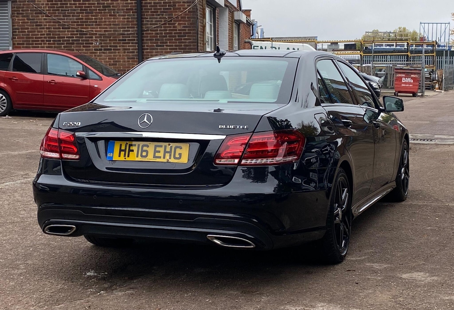 Used Mercedes-Benz E Class 2016 for sale - 76370875: Photo 9