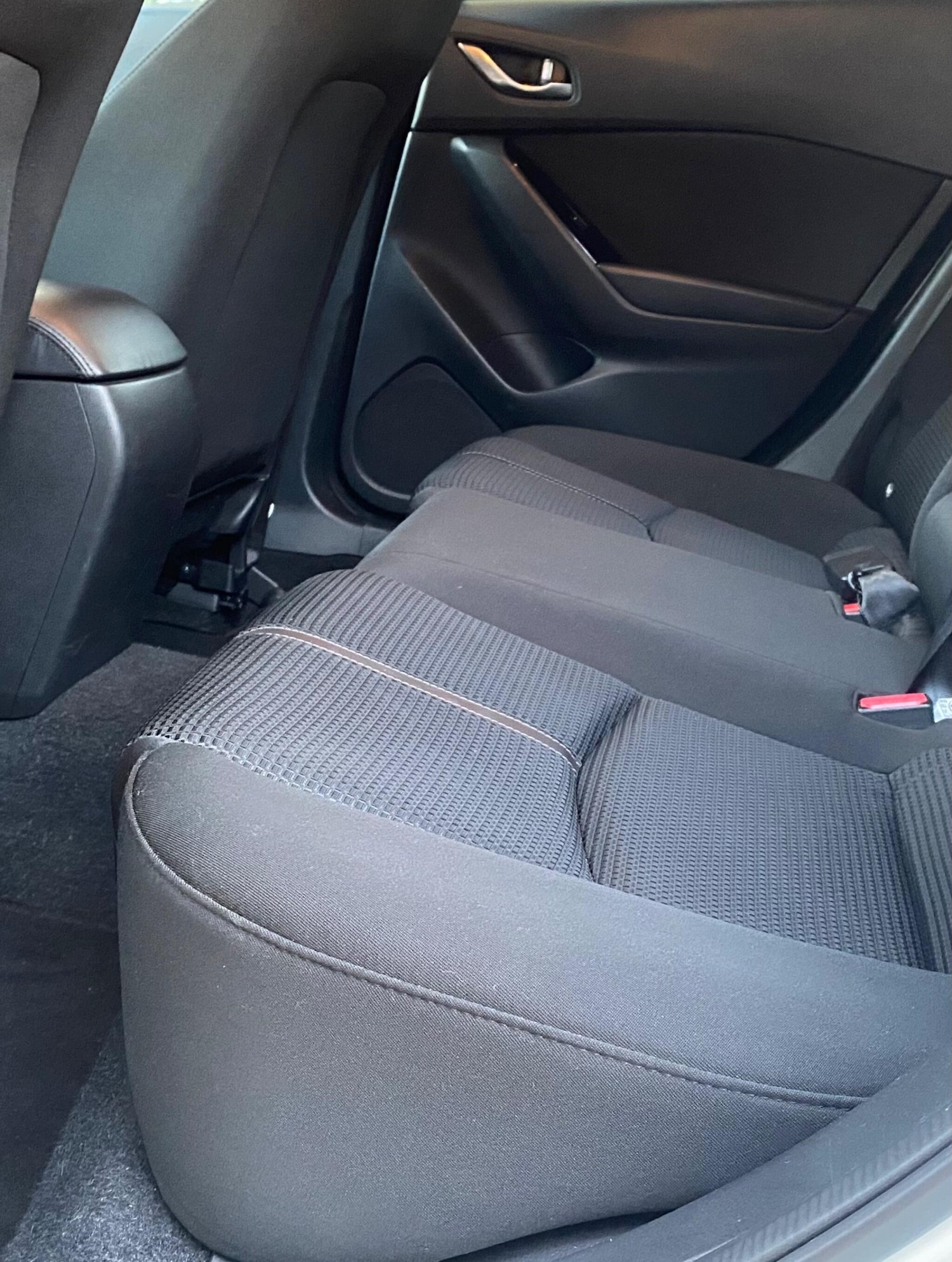 Used Mazda Mazda3 2017 for sale - 76620428: Photo 18