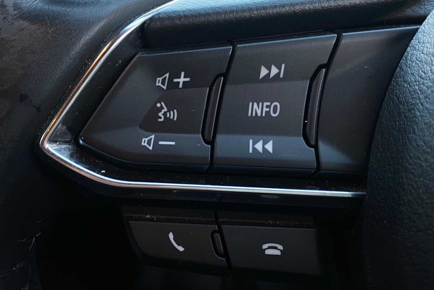 Used Mazda Mazda3 2017 for sale - 76620428: Photo 40