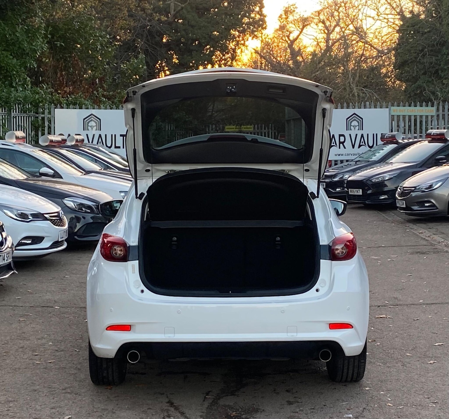 Used Mazda Mazda3 2017 for sale - 76620428: Photo 60