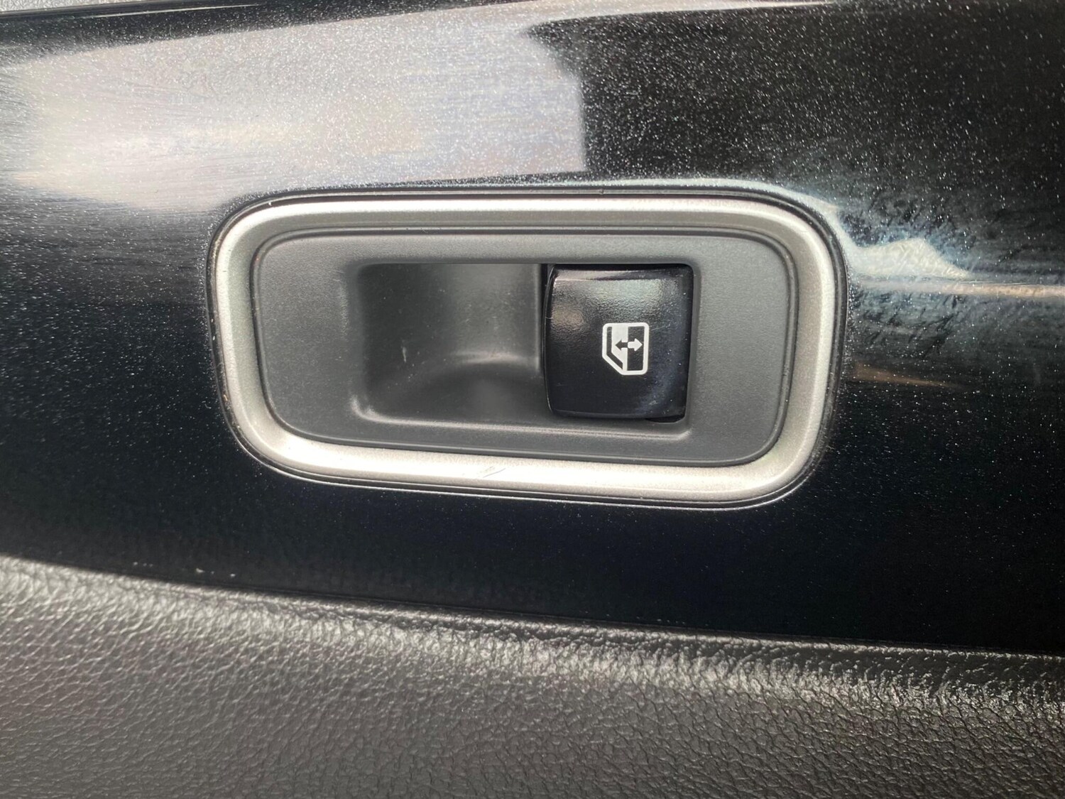 Used Mitsubishi Outlander 2017 for sale - 76370308: Photo 58