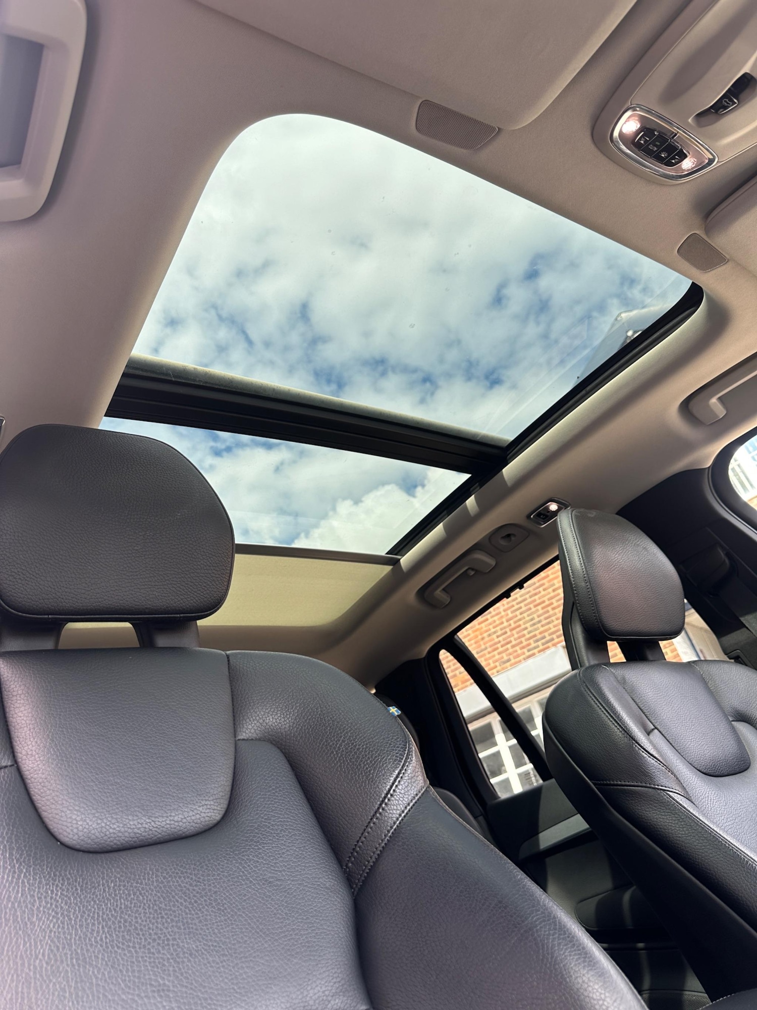 Used Volvo XC90 2016 for sale - 76371421: Photo 25