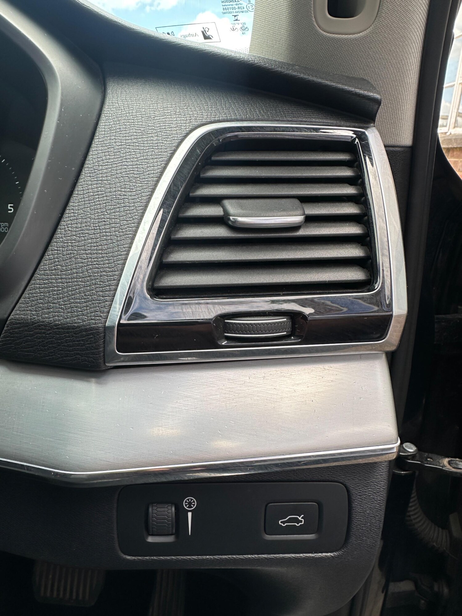 Used Volvo XC90 2016 for sale - 76371421: Photo 30