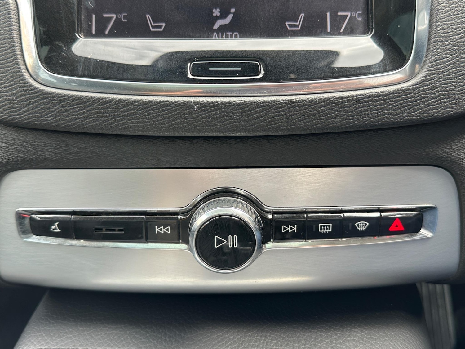 Used Volvo XC90 2016 for sale - 76371421: Photo 45