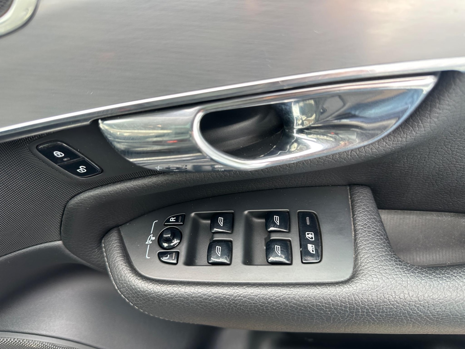 Used Volvo XC90 2016 for sale - 76371421: Photo 60
