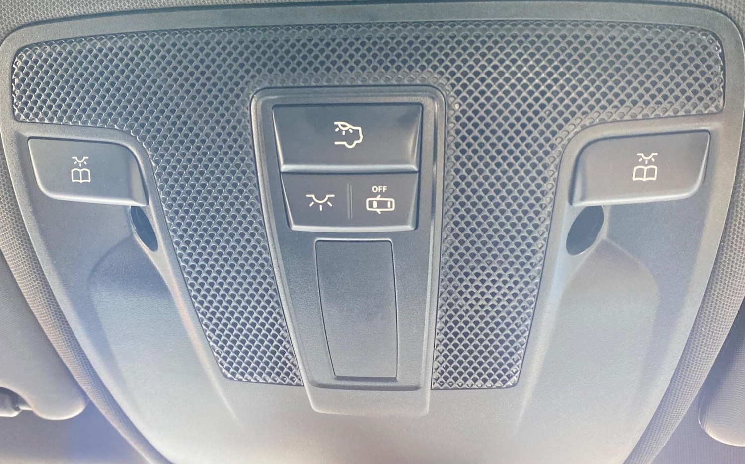 Used Mercedes-Benz CLA 2017 for sale - 76446476: Photo 68