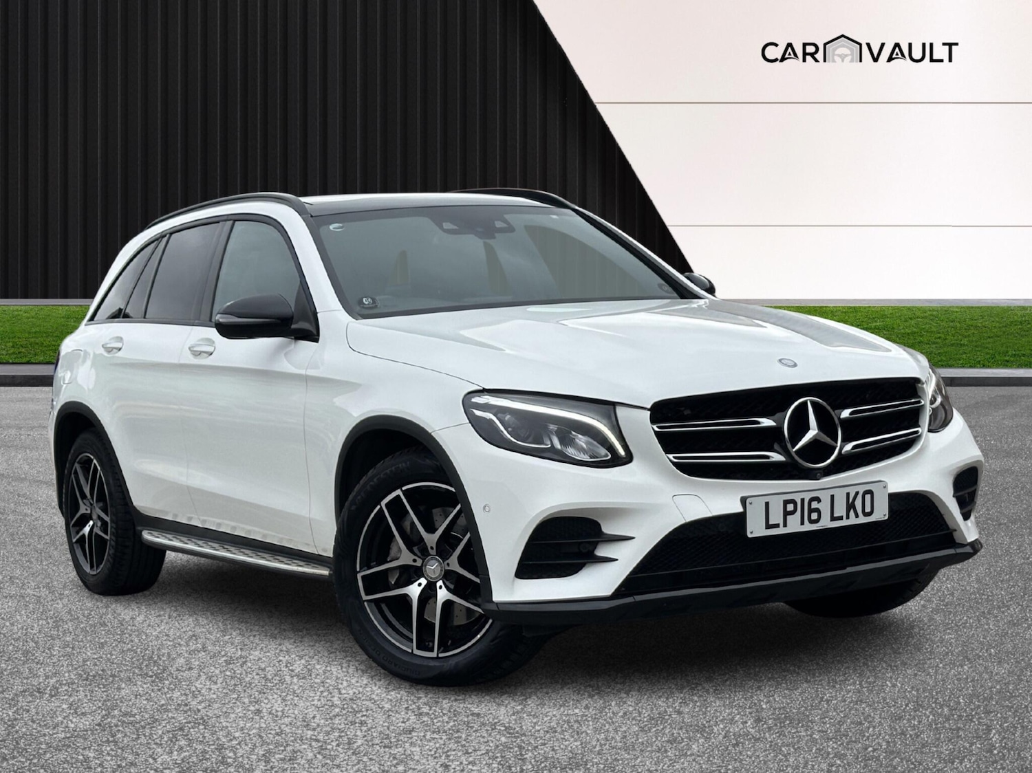 Used Mercedes-Benz GLC 2016 for sale - 76370084: Photo 1