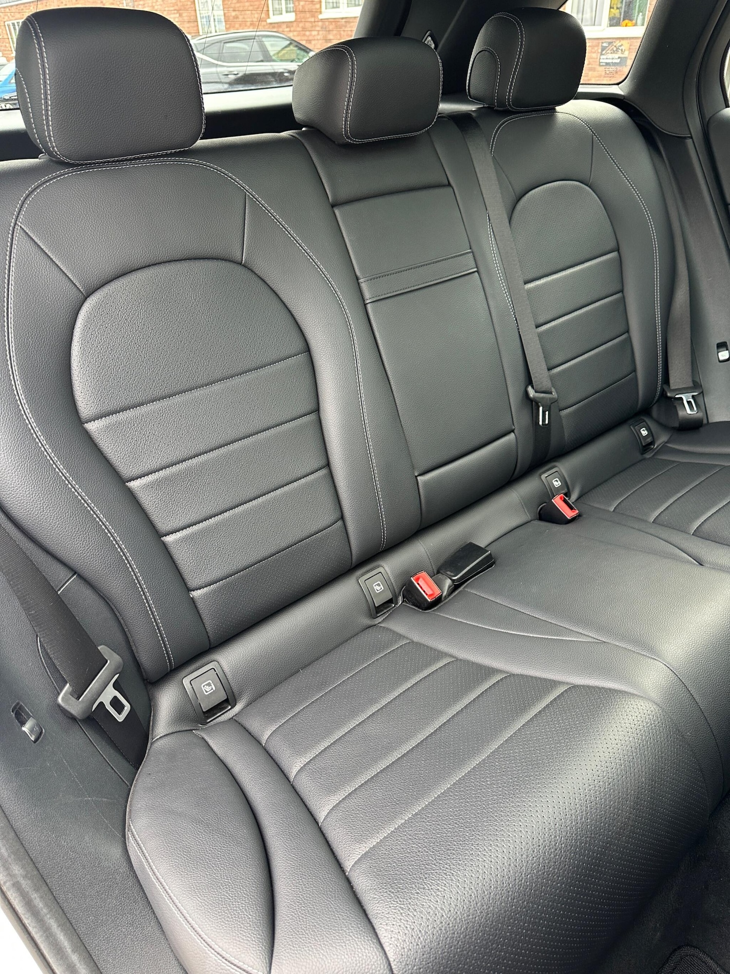 Used Mercedes-Benz GLC 2016 for sale - 76370084: Photo 30