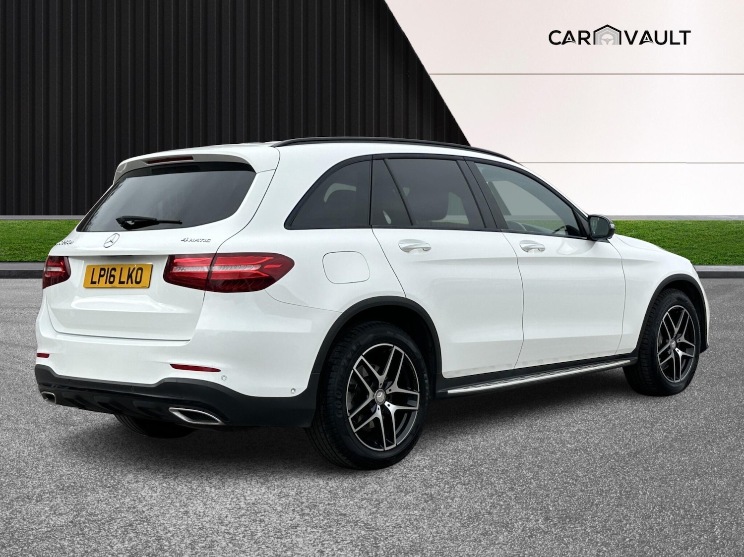 Used Mercedes-Benz GLC 2016 for sale - 76370084: Photo 5