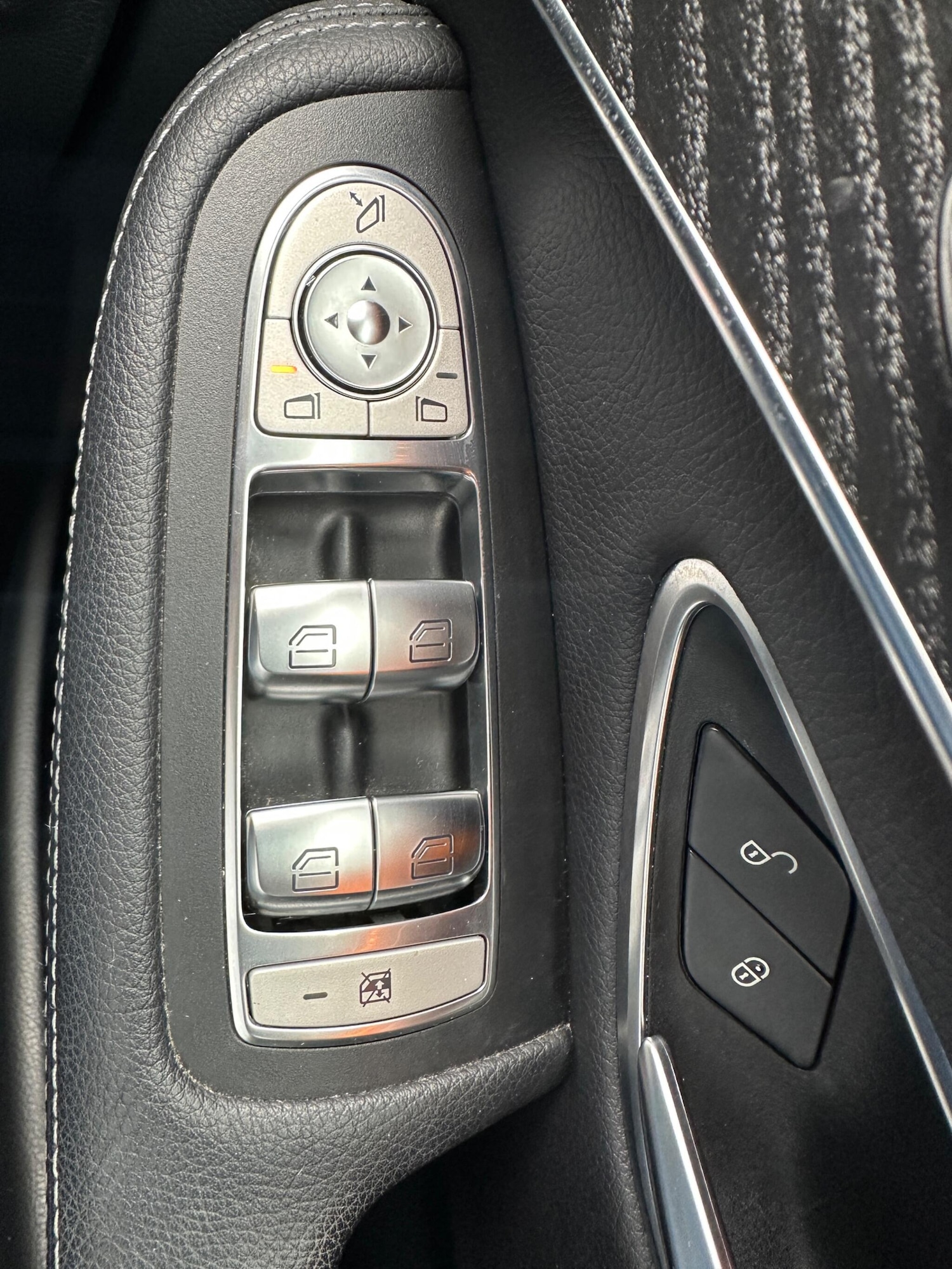 Used Mercedes-Benz GLC 2016 for sale - 76370084: Photo 67