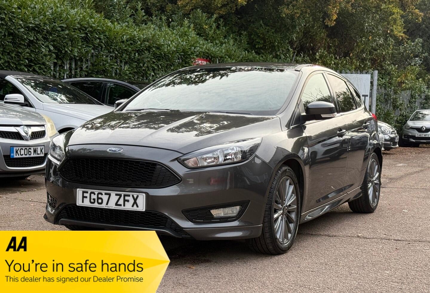 Used Ford Focus 2017 for sale - 76371063: Photo 1