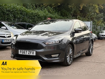 Used Ford Focus 2017 for sale - 76371063: Photo