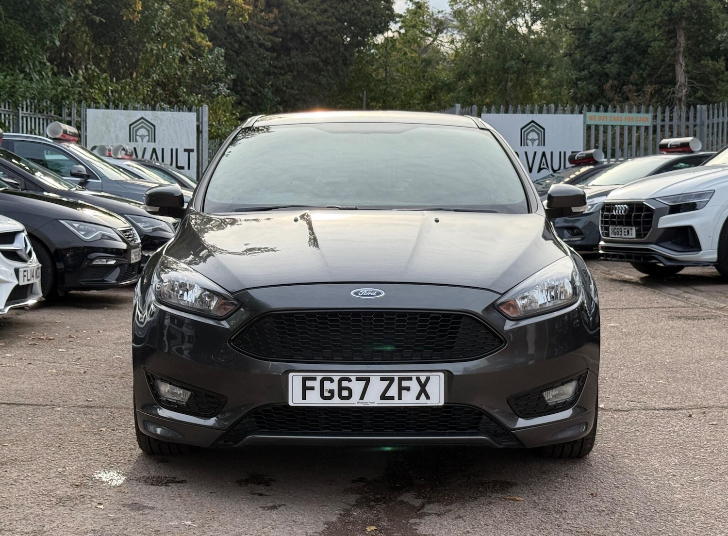 Used Ford Focus 2017 for sale - 76371063: Photo 2