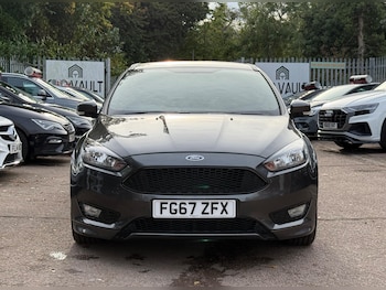 Used Ford Focus 2017 for sale - 76371063: Photo