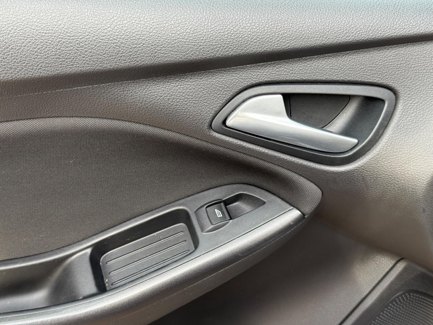 Used Ford Focus 2017 for sale - 76371063: Photo 38