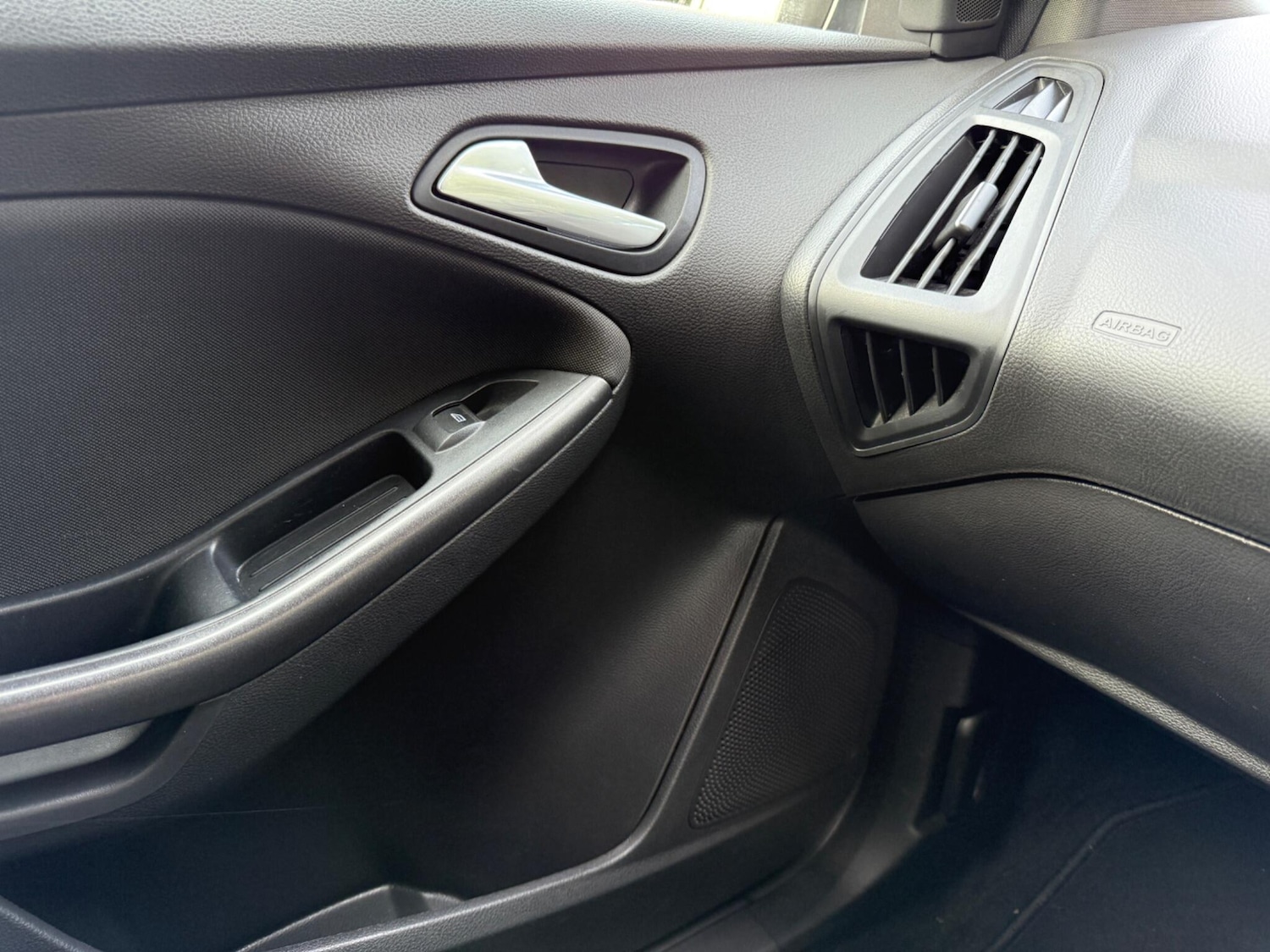 Used Ford Focus 2017 for sale - 76371063: Photo 41